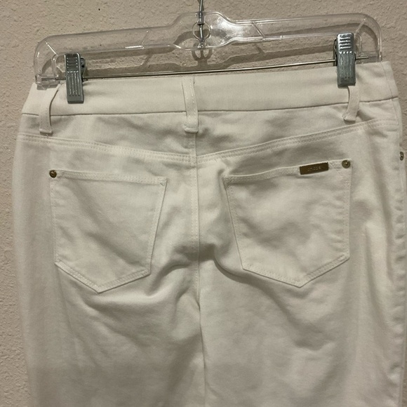 Chicos So Slimming Girlfriend Jean White Slim Leg Ankle Size 2P (Chico’s 00P) - Picture 4 of 12